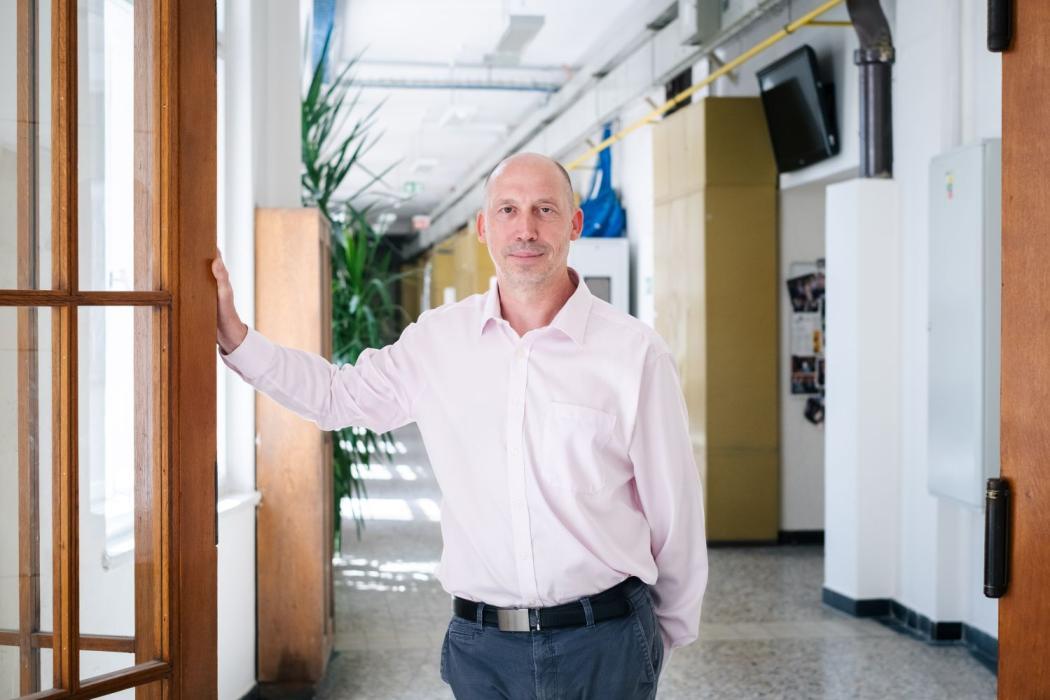Věda potřebuje poctivou práci, finance i chytré zapojení AI do výuky
